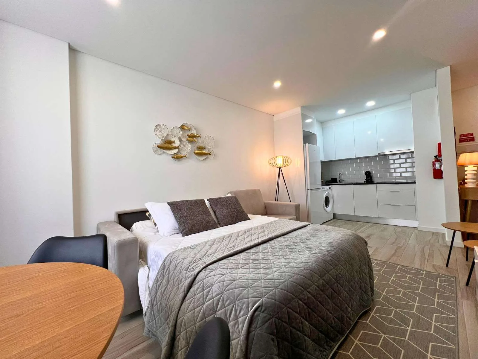 Timeless Beach V — interior 22